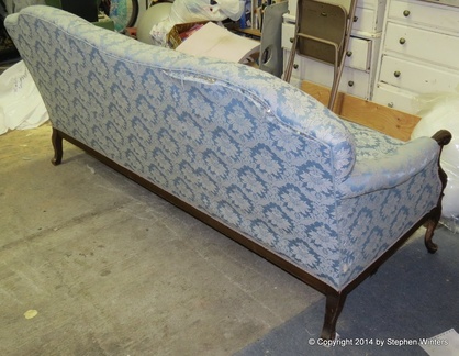Johnson Antq sofa 002