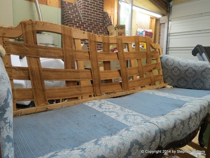 Johnson Antq sofa 026