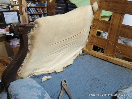 Johnson Antq sofa 031