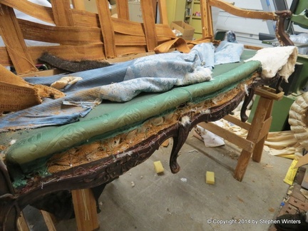 Johnson Antq sofa 041